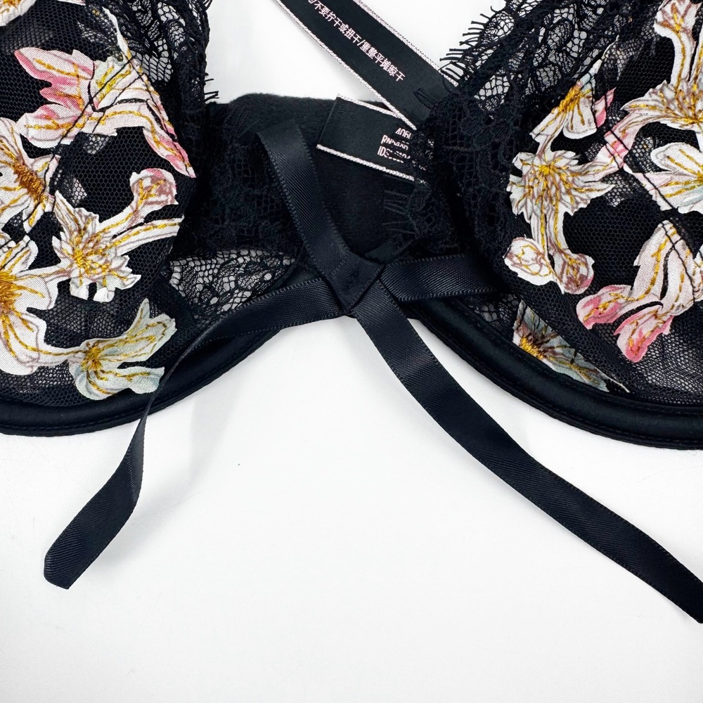 Victoria's Secret Dream Angels Low Cut Demi Bra 32DD‎ Black Floral Lace Unlined - Picture 3 of 9